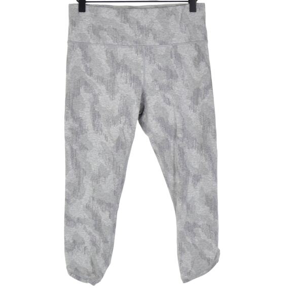 Athleta Be Present Capri, size medium - Picture 1 of 12
